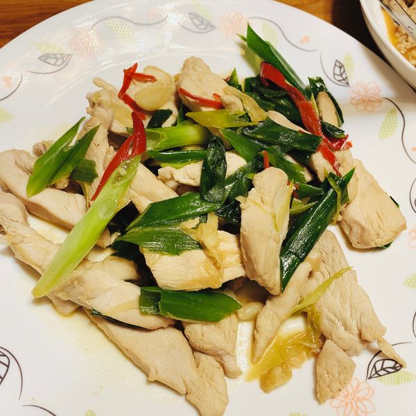 蔥爆雞柳：拉拉 一起做