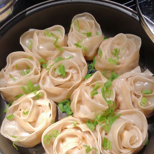 玫瑰煎餃(韭菜豬肉口味):Angela's cooking 一起做