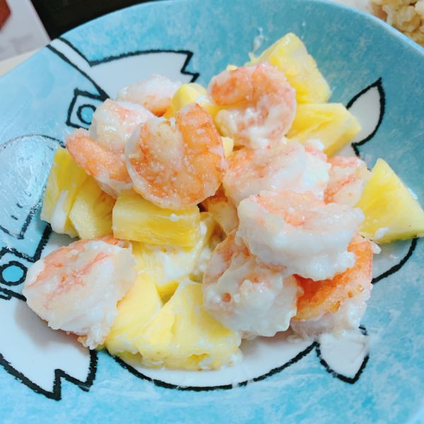 鳳梨蝦球 : 艾瑞絲的廚藝之路一起做