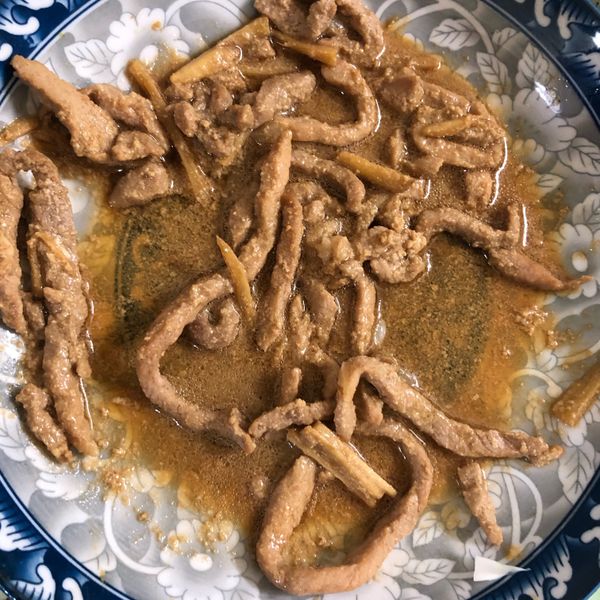 薑絲炒肉絲 : 微笑的榆一起做