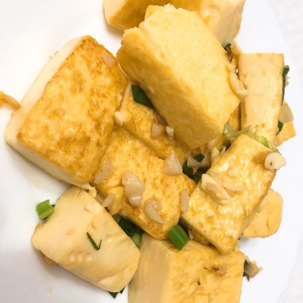 香煎蒜味雞蛋豆腐-香酥軟嫩：Sheevon Lee 一起做