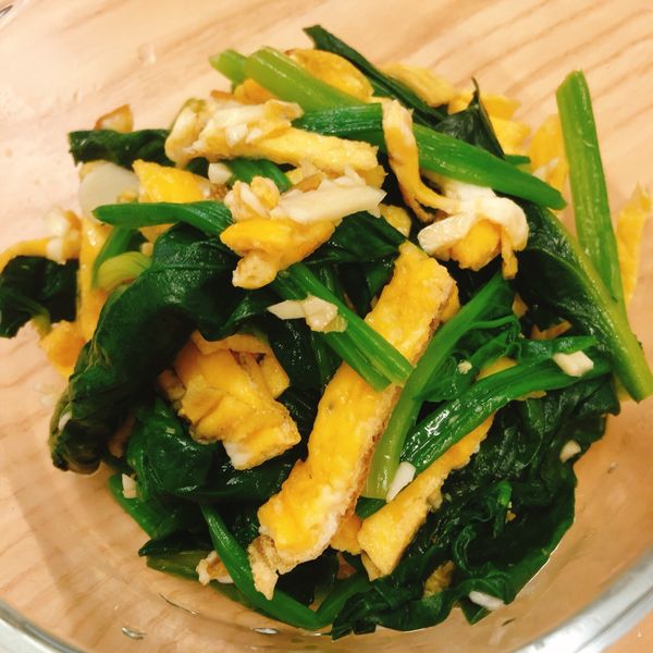 涼拌菠菜蛋絲 : Kyin Maggie一起做
