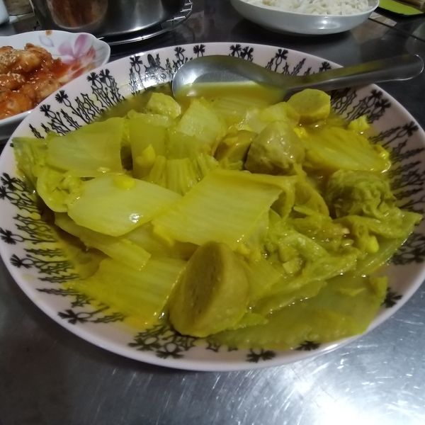 薑黃魚丸浸大白菜 : nina一起做