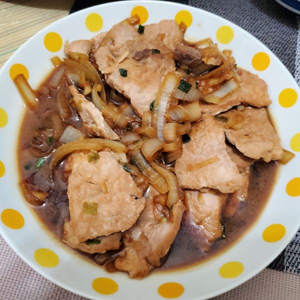 洋蔥豬肉片 : 夏雨甜一起做