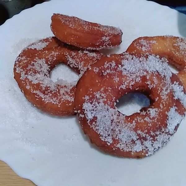 奶油糖霜甜甜圈(油炸法) : 江雅娟一起做