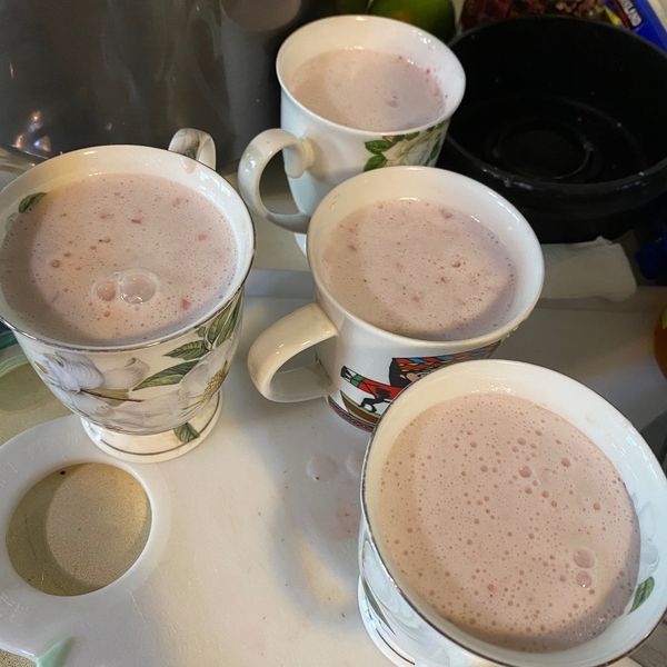 草莓牛奶：Amy Ying 一起做