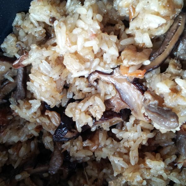 台式油飯初體驗：jinjin 一起做