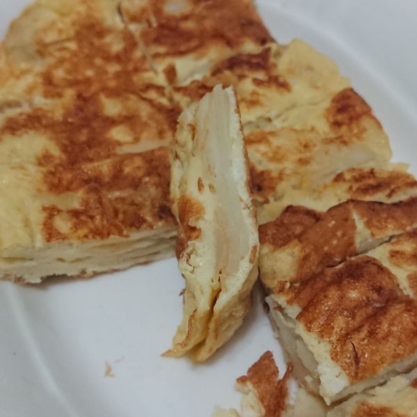 【平底鍋料理】西班牙馬鈴薯蛋餅 : 李胖么一起做