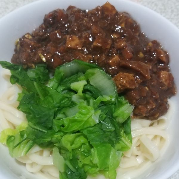 家常料理-炸醬麵 : 婷婷一起做