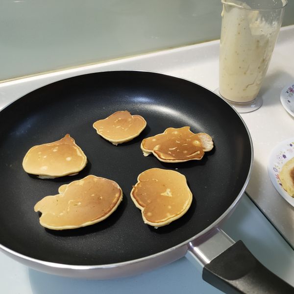 香蕉煎餅（無油無糖之健康點心） : Cyan Yu一起做