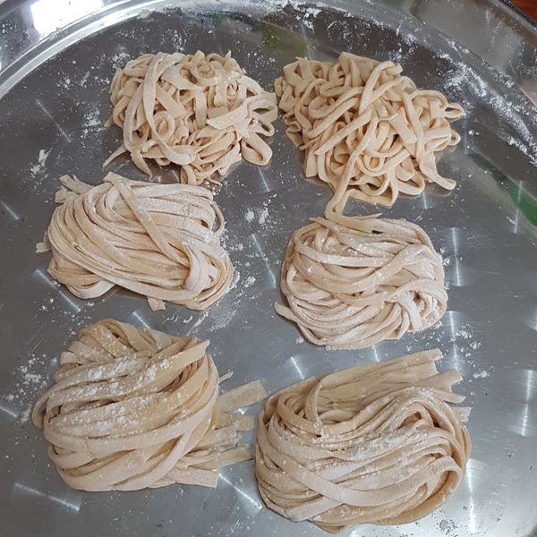 手工雞蛋麵條 : Annie Bei一起做