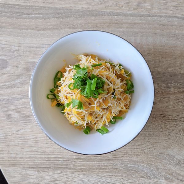 💛金瓜炒米粉💛：中女初心廚房 一起做