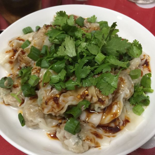 紅油抄手：温温 一起做