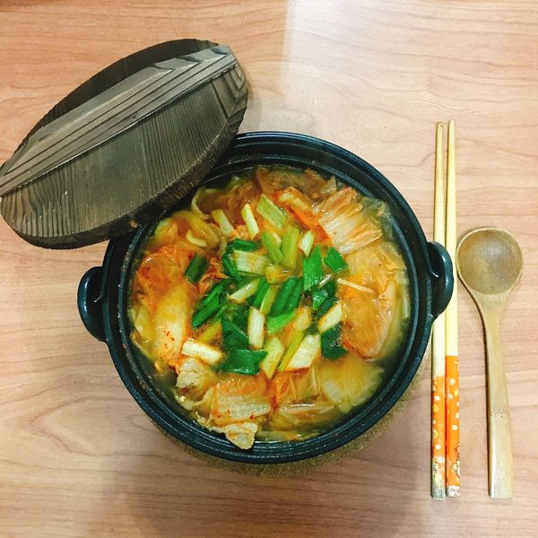 豬肉泡菜湯, 돼지고기김치찌개 : 栗子一起做