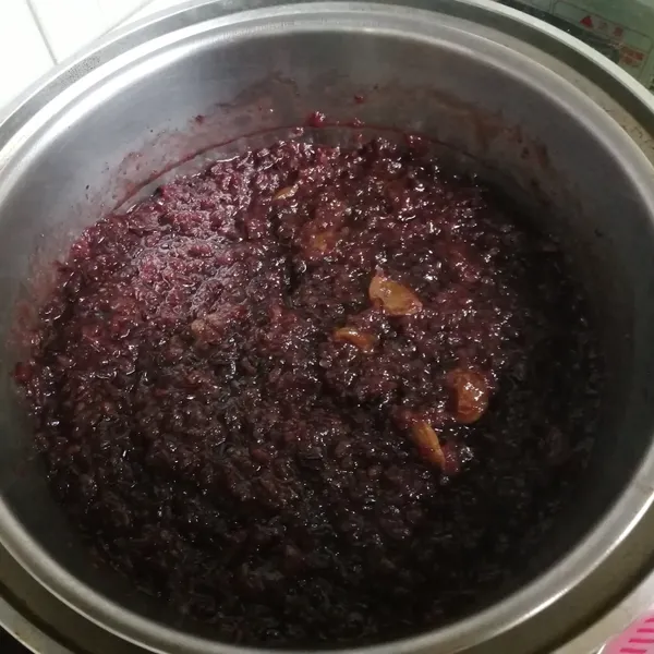 桂圓紫米粥:李小嫻 一起做