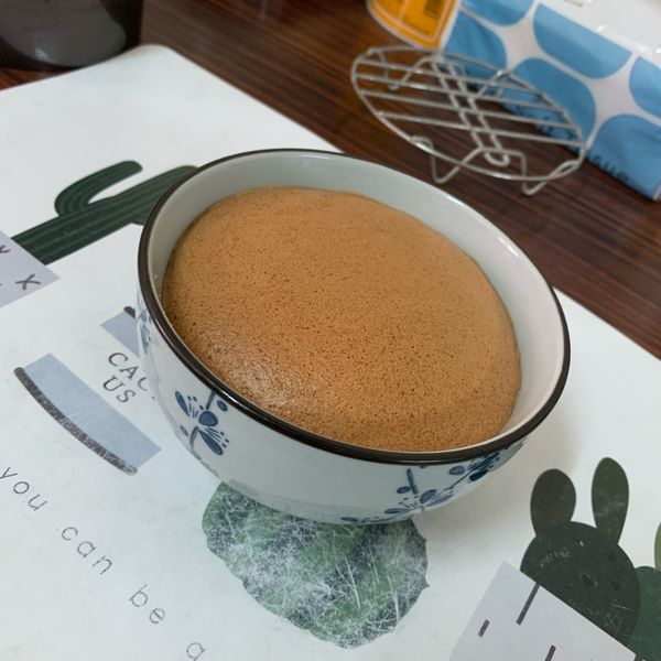 撞牆n次的戚風杯子蛋糕（附失敗案例分析）：安靜 一起做