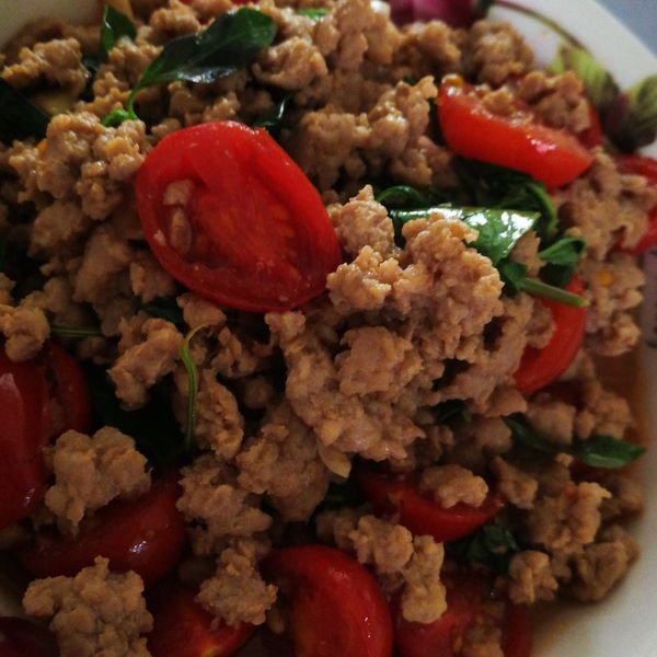 蕃茄打拋豬 : 小鴨一起做