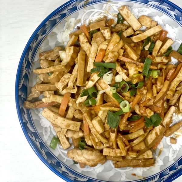 糯米椒炒雞絲豆乾 : Han Chen Dan一起做