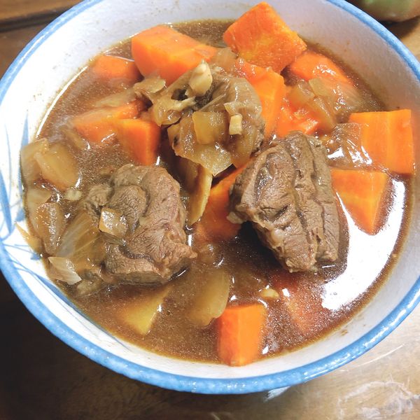 【LODGE鑄鐵鍋】紅燒牛腩 : asu一起做