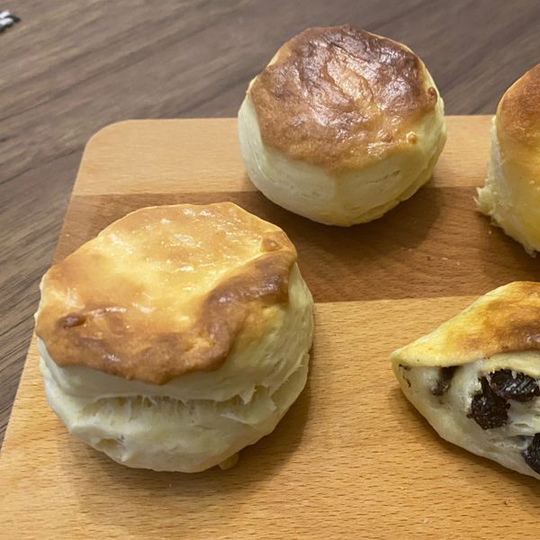 美國南方比司吉食譜 : 成天遊走在廚房的貓一起做