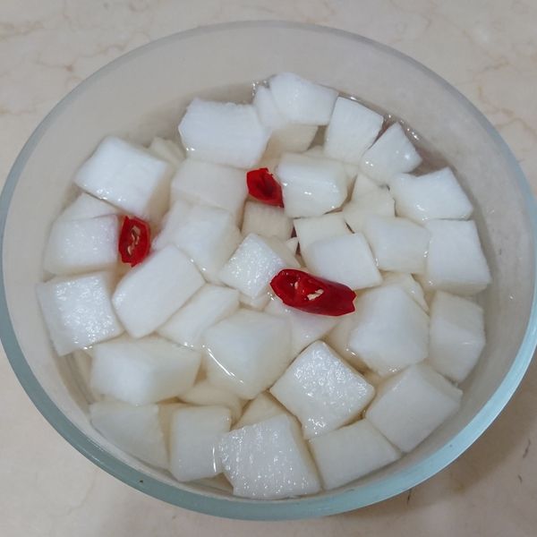 韓式醃白蘿蔔：Lee 一起做