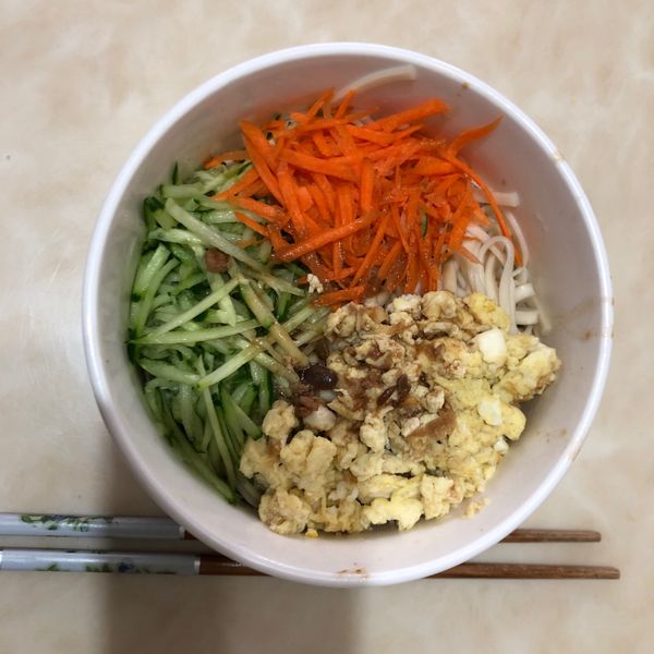 小吃攤家常炸醬麵 : 夢庭一起做