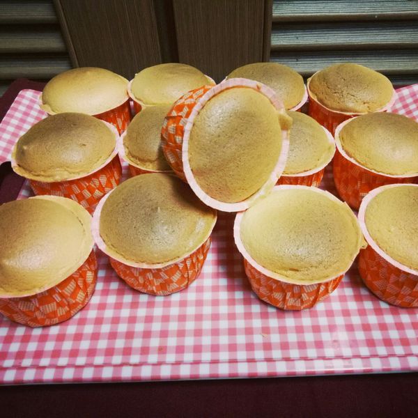 原味杯子蛋糕12個 : 愛吃又怕胖一起做