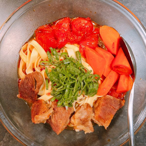 紅燒番茄牛肉麵_電鍋料理 [18食堂] : Allie一起做