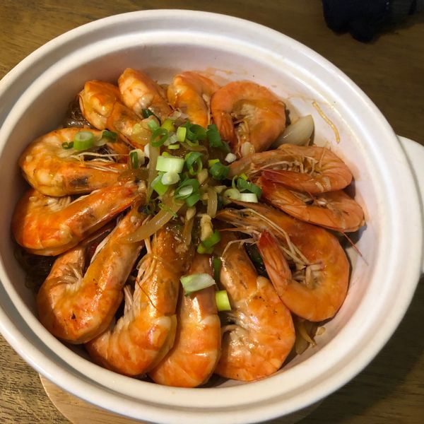 [一鍋到底]吮指好滋味~鮮蝦粉絲煲 : Perry Riya一起做