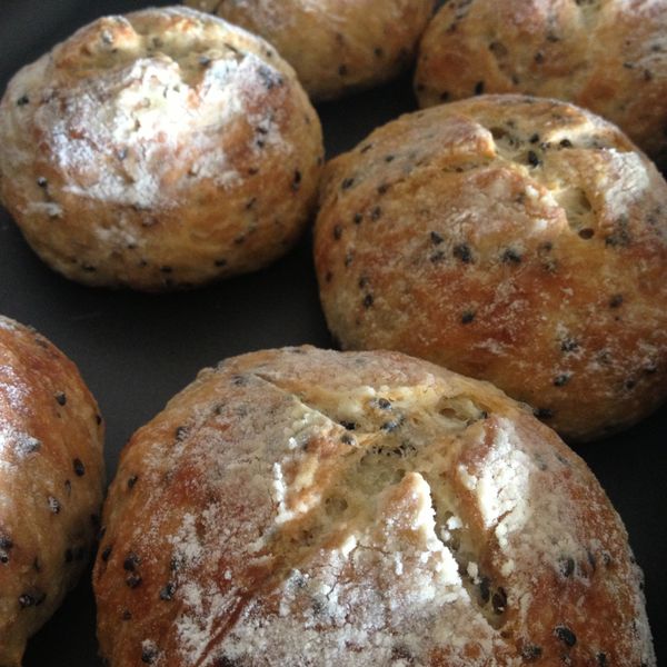 歐式芝麻麵包：Dana Chang 一起做