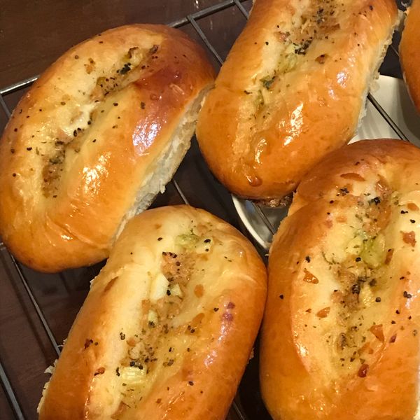 奶油香蒜麵包（香氣逼人呀） : 敏兒一起做