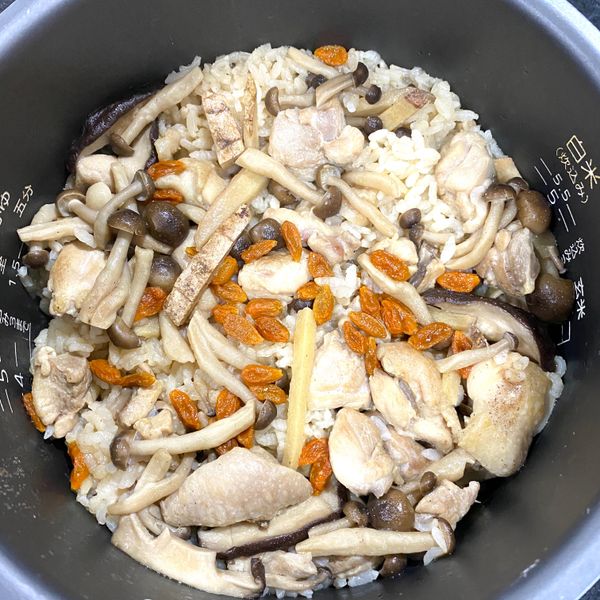 香噴噴麻油雞飯（無骨雞腿排） : Ivy Liang一起做