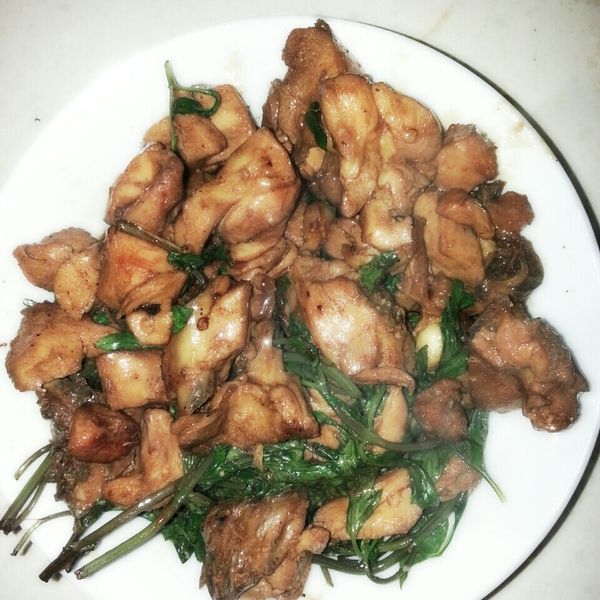 白飯殺手之蒜頭燒雞 : 陳開蓮一起做