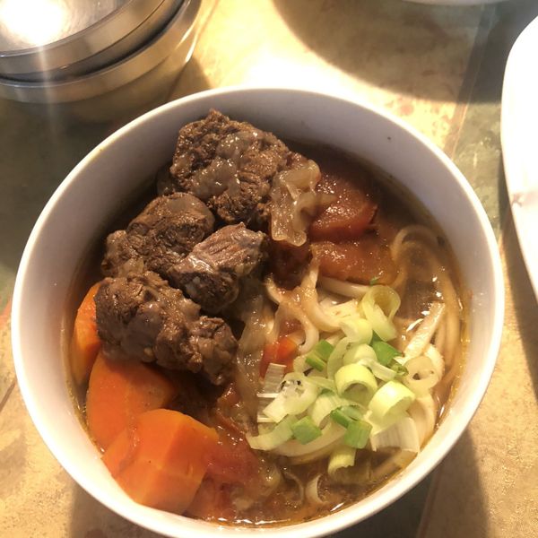 紅燒牛肉麵：Albee Lee 一起做