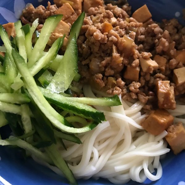 家常料理-炸醬麵 : haiyu一起做