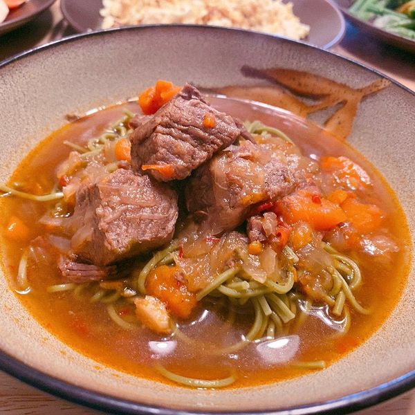 紅燒牛腩：Flora 一起做