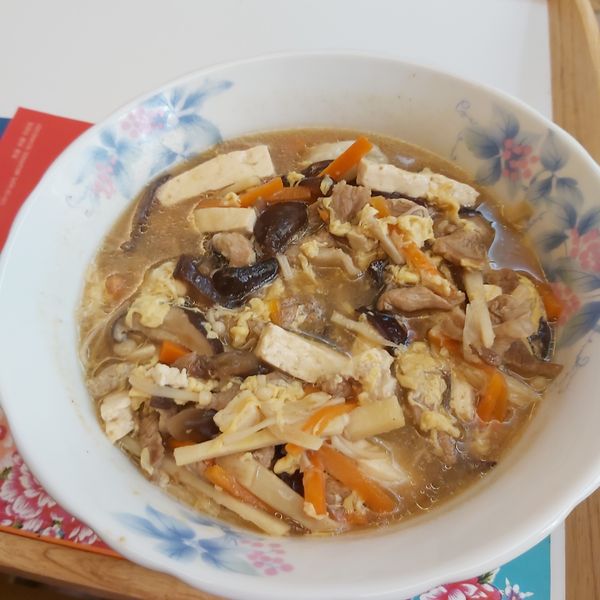 酸辣湯 成功率100% : 妮一起做