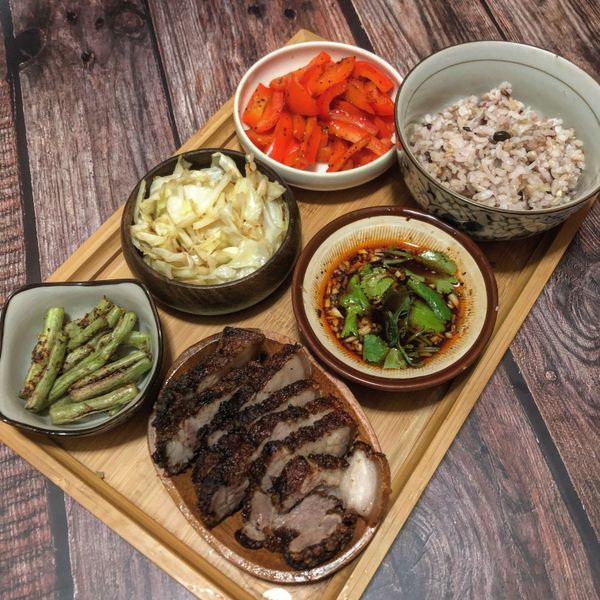 泰式椒麻豬五花：Amy 一起做