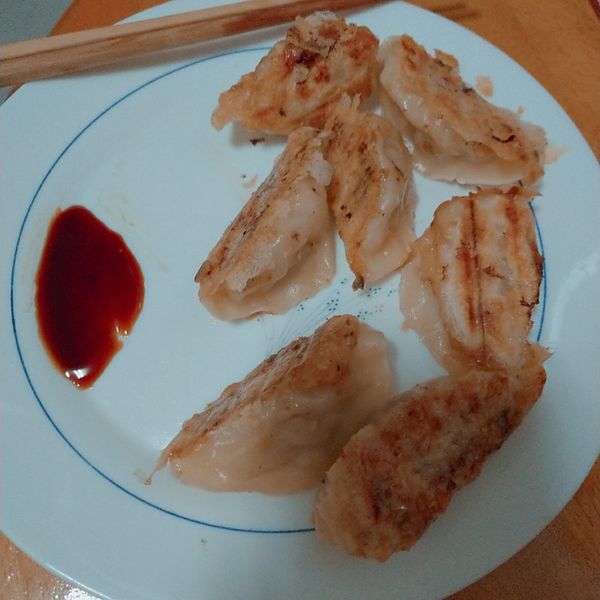 #75 煎水餃 2 : 綺一起做