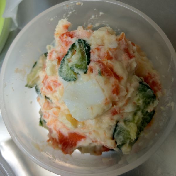 馬鈴薯蛋沙拉：Wenyin 一起做