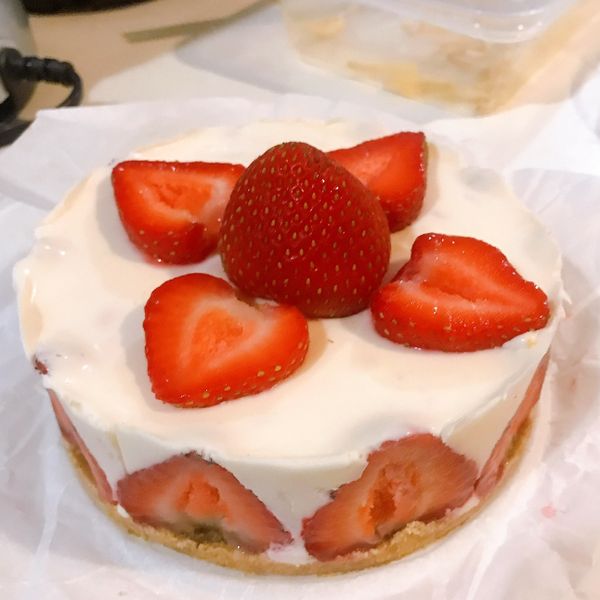 【免烤箱】特濃草莓生乳酪蛋糕:韓國媳婦ㅋㅋ 一起做