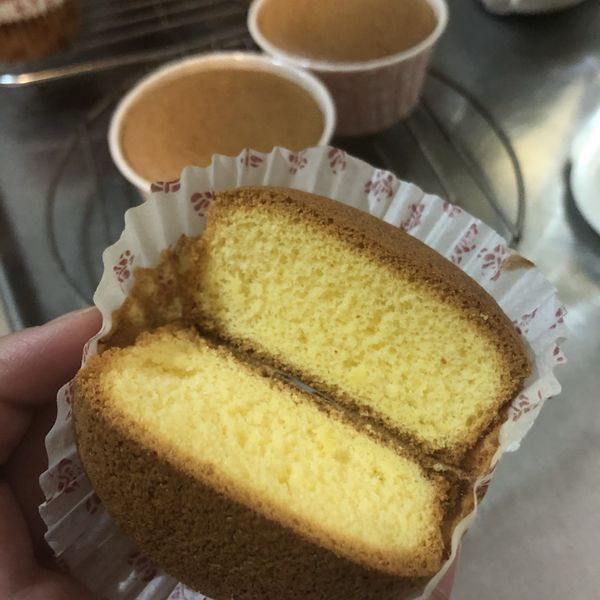 撞牆n次的戚風杯子蛋糕（附失敗案例分析）：芙菈菈 一起做