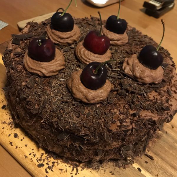 黑森林蛋糕：Nora 一起做