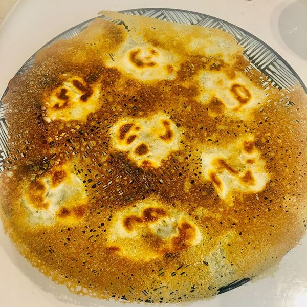 超簡單!! 冰花煎餃 ！？ : Chia Huang一起做