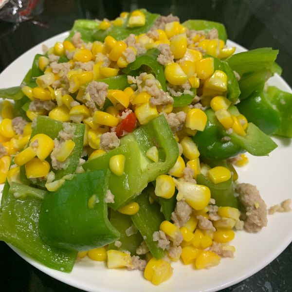 青椒玉米炒肉末 : Lucille一起做