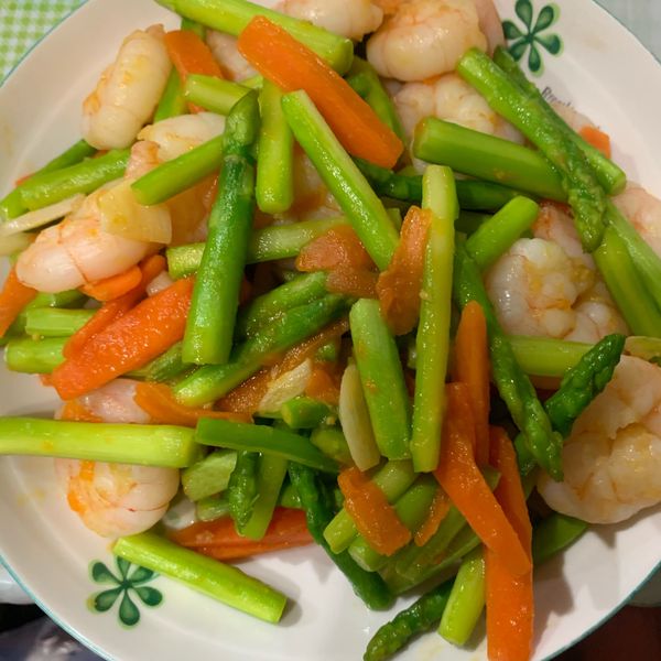 蝦仁炒蘆筍 : Kang Kang一起做
