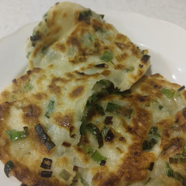 超簡單的-蔥油餅 : Yi-An Chang一起做