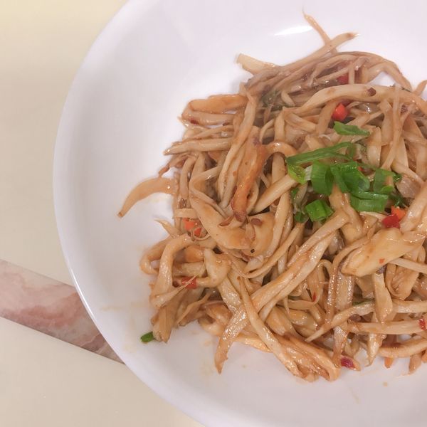 {蔬食} - 香辣 手撕杏鮑菇：Kaffee So 一起做