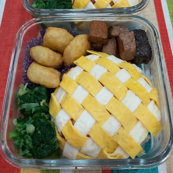 蛋包飯：Chen Mei Mei 一起做