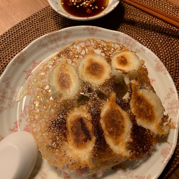 黃金冰花煎餃➤ 脆爽好滋味 : Ronnie Chen一起做